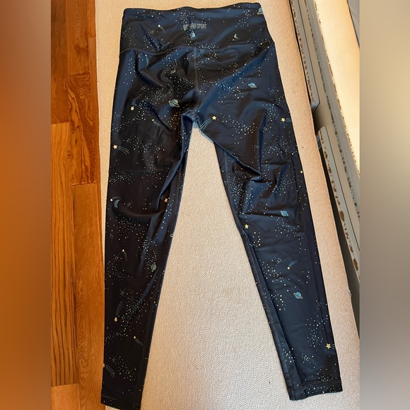 Victoria Secret Sport workout leggings size M - Picture 3 of 3